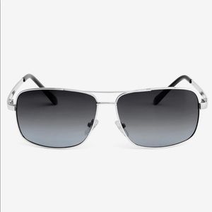 Stylish aviator style sunglasses